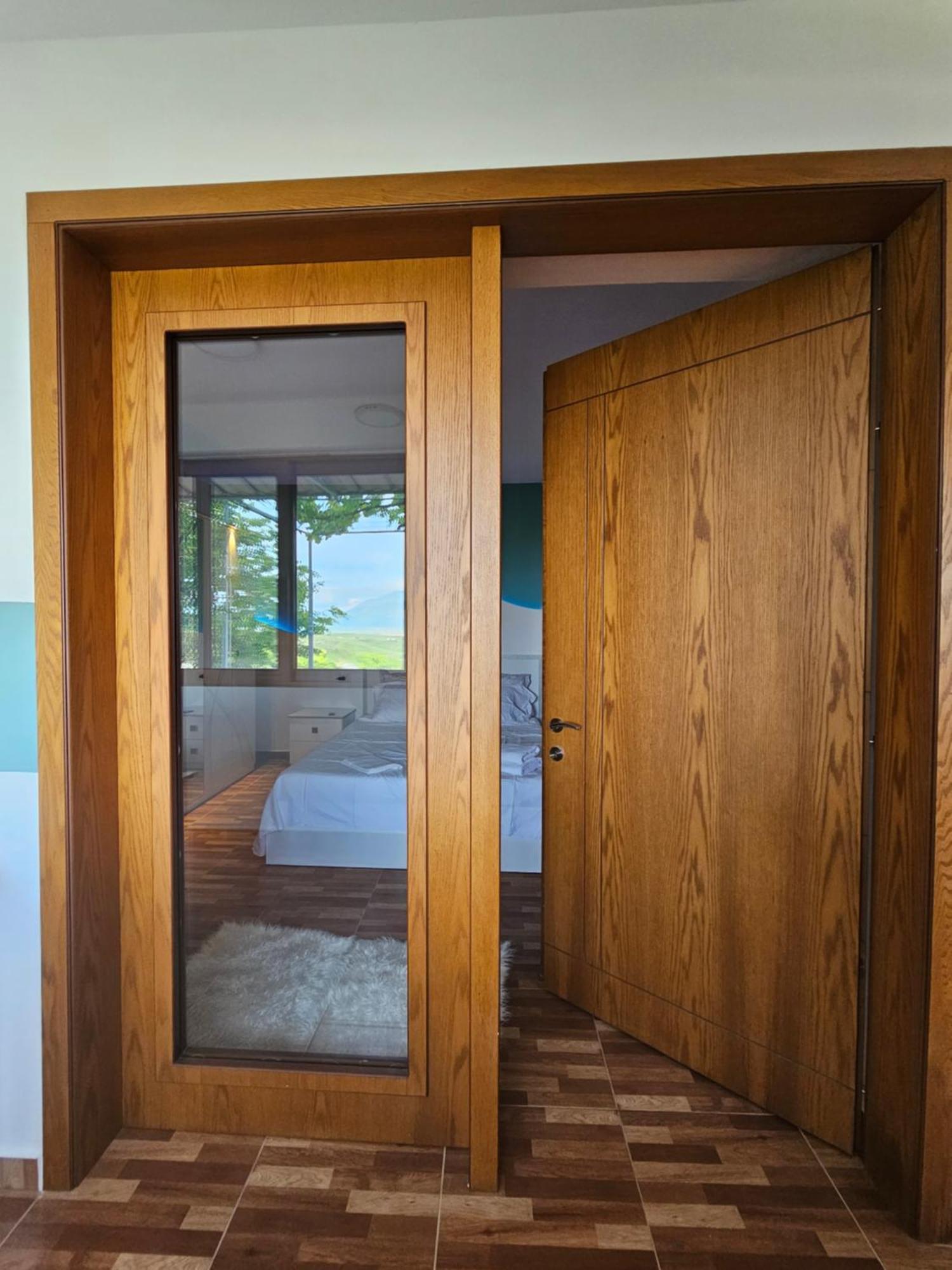 Gjirokastër Lemon Garden Apartment-Hot Tub Jacuzzi מראה חיצוני תמונה